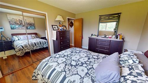99021 14 Road E, Teulon, MB - Indoor Photo Showing Bedroom