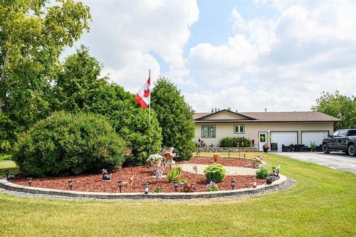 99021 14 Road E, Teulon, MB - Outdoor