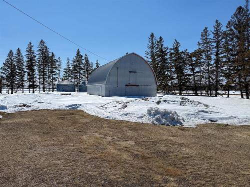 99021 14 Road E, Teulon, MB - Outdoor