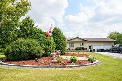 99021 14 Road E  Teulon, MB R0C 3B0