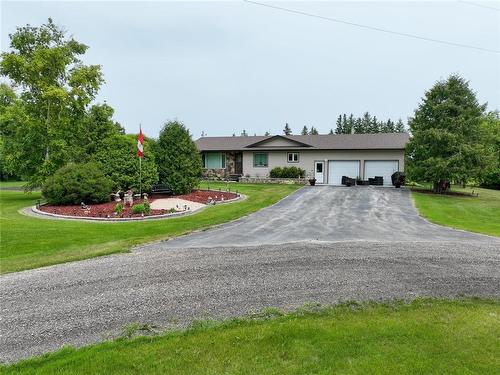 99021 14 Road E, Teulon, MB - Outdoor
