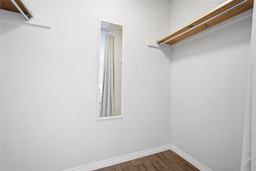 B 67 Apple Lane, Winnipeg, MB - Indoor With Storage