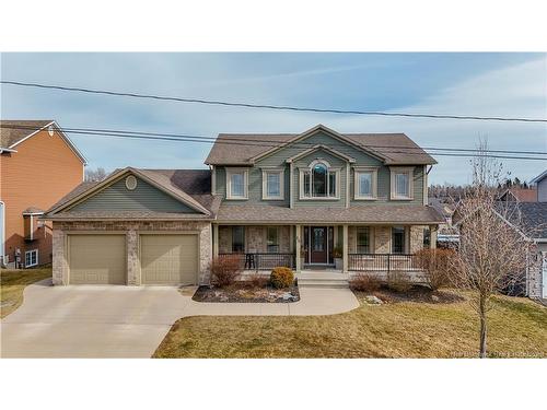 24 Savannah Crt, Fredericton, NB 