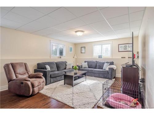 24 Savannah Crt, Fredericton, NB 