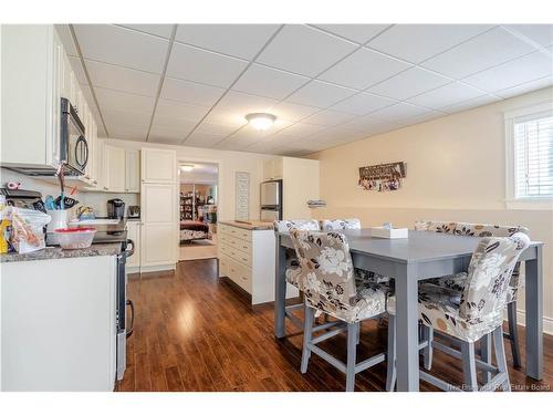 24 Savannah Crt, Fredericton, NB 