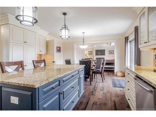 24 Savannah Crt, Fredericton, NB 