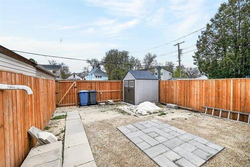 168 Bertrand St, Winnipeg, MB 