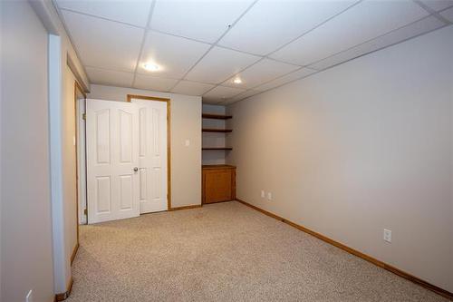 2 Deerfield Trl, Steinbach, MB 