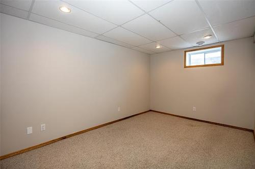 2 Deerfield Trl, Steinbach, MB 