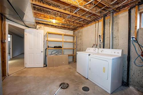 2 Deerfield Trl, Steinbach, MB 