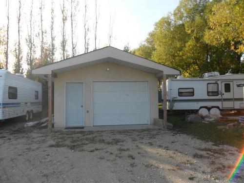 2 Deerfield Trl, Steinbach, MB 