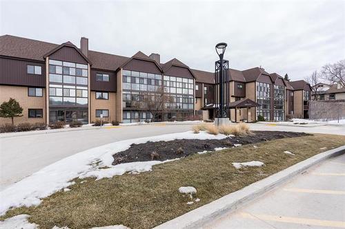 4105-65 Swindon WAY  Winnipeg, MB R3P 0T8