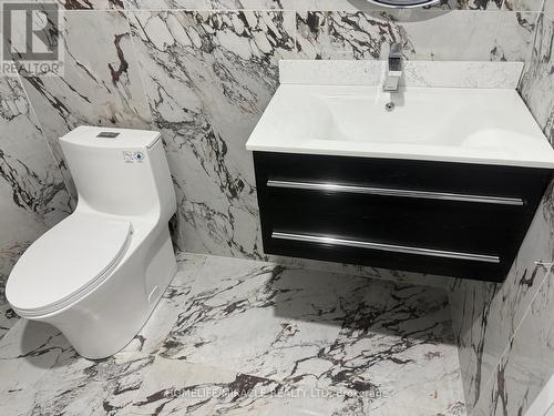 69 Southworth Street N, Welland, ON - Indoor Photo Showing Bathroom