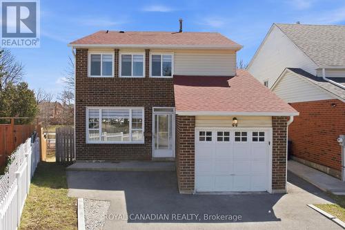 44 RUSHMORE CRESCENT  Brampton, ON L6Z 1R2