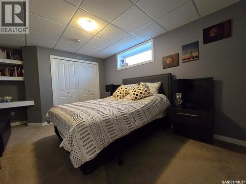 752 Mctaggart Drive, Weyburn, SK - Indoor Photo Showing Bedroom
