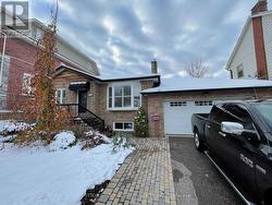 LOWER - 1148 ISLINGTON AVENUE Toronto, ON M8Z 4S5