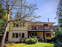 2020 Grilse Rd Gabriola Island, BC V0R 1X7