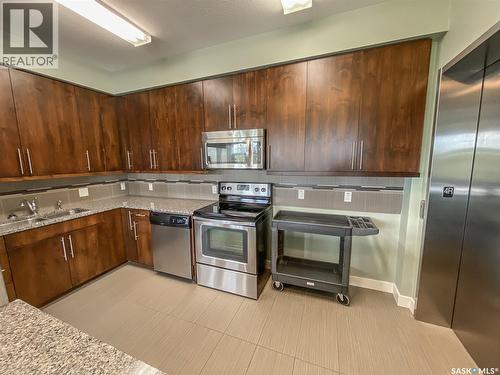 408 912 Otterloo Street, Indian Head, SK - Indoor Photo Showing Kitchen