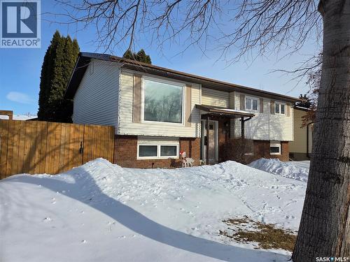 311 Wilkinson Crescent, Saskatoon, SK - Outdoor