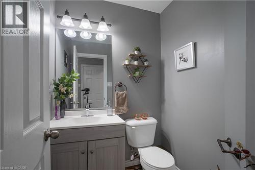 1723 Stackhouse Avenue, London, ON - Indoor Photo Showing Bathroom