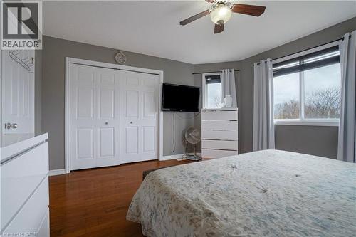 1723 Stackhouse Avenue, London, ON - Indoor Photo Showing Bedroom