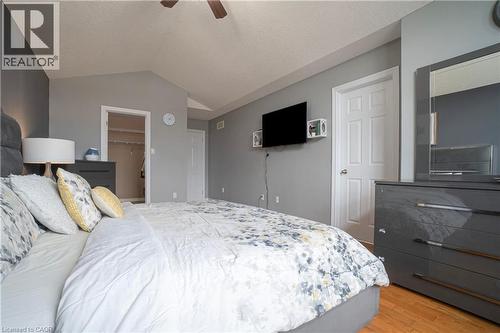 1723 Stackhouse Avenue, London, ON - Indoor Photo Showing Bedroom