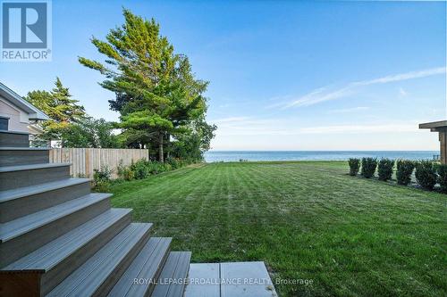16 Twelve Trees Court, Prince Edward County (Wellington Ward), ON 