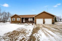 40089 22E Road Hanover Rm, MB R0A 1E0