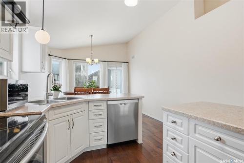 1019 Hunter Road, Saskatoon, SK - Indoor Photo Showing Kitchen With Double Sink