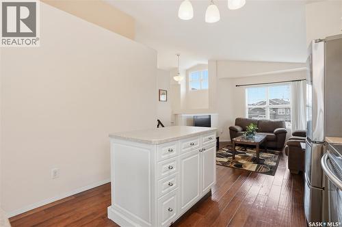 1019 Hunter Road, Saskatoon, SK - Indoor