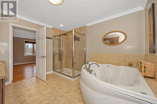 2691 Colman Street, Ottawa, ON - Indoor Photo Showing Bathroom