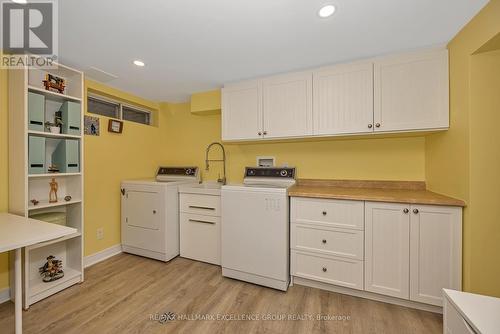 2691 Colman Street, Ottawa, ON - Indoor Photo Showing Laundry Room