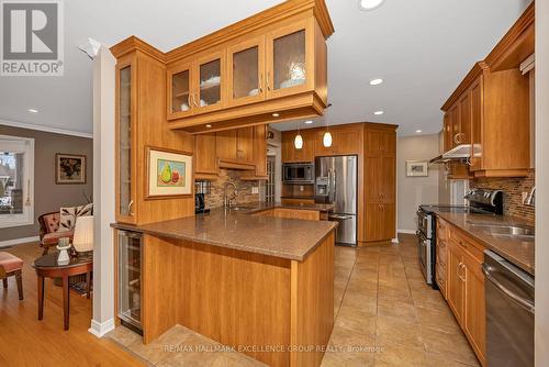 2691 Colman Street, Ottawa, ON - Indoor Photo Showing Kitchen With Stainless Steel Kitchen