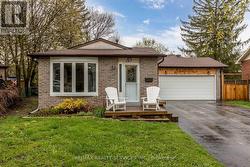 83 JANICE DRIVE Barrie, ON L4N 5N5