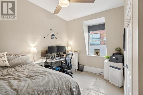 231 Bell Street N, Ottawa, ON - Indoor Photo Showing Bedroom