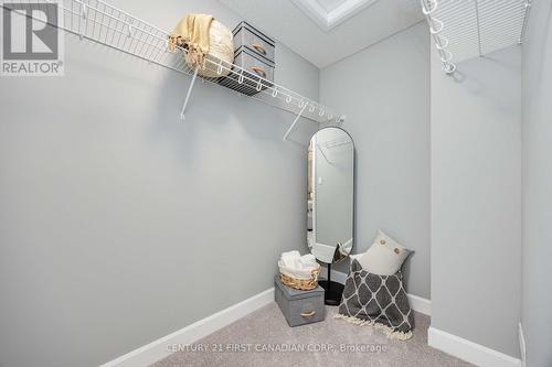 9 Postma Crescent, North Middlesex (Ailsa Craig), ON - Indoor