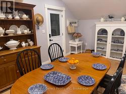 Main House Dining - 