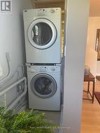 Coach house Laundry - 