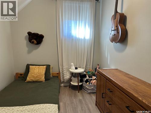 24 3Rd Avenue Se, Weyburn, SK - Indoor