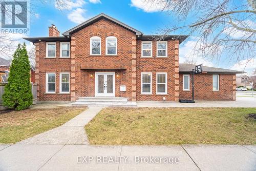 1220 THORESBY DRIVE  Oakville, ON L6J 7K3