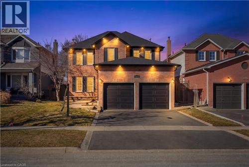 2443 NEWPORT Street  Burlington, ON L7M 3Y1