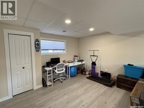 47 Hahn Crescent, Kindersley, SK - Indoor