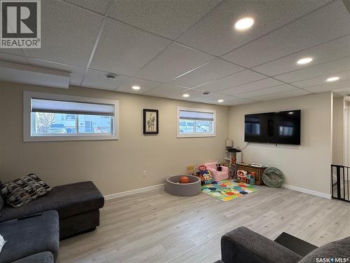 47 Hahn Crescent, Kindersley, SK - Indoor