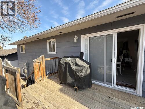 47 Hahn Crescent, Kindersley, SK - Outdoor With Deck Patio Veranda With Exterior