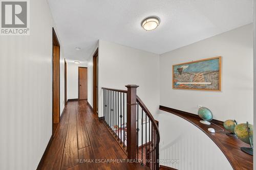 6 Regal Drive, Hamilton, ON - Indoor Photo Showing Other Room