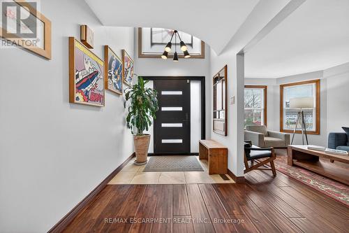 6 Regal Drive, Hamilton, ON - Indoor Photo Showing Other Room