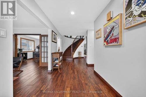 6 Regal Drive, Hamilton, ON - Indoor Photo Showing Other Room