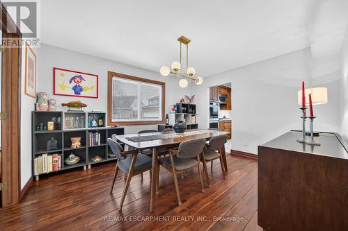 6 Regal Drive, Hamilton, ON - Indoor Photo Showing Dining Room
