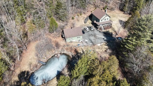 1545 Rue de la Vallée-des-Murmures  Sherbrooke (Lennoxville), QC J1M 0B5