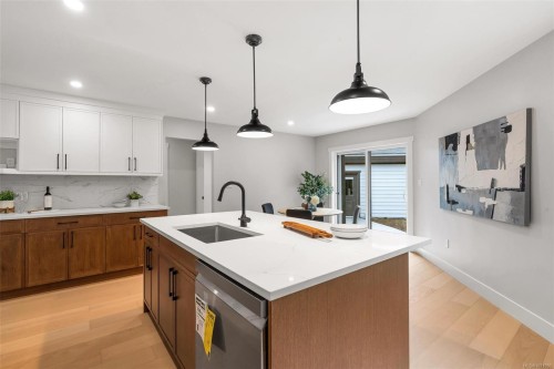 2297 Covington Pl, Saanich, BC 